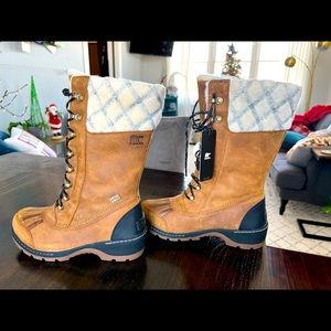 NWT Sorel Whistler Tall Waterproof boot